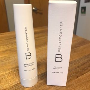Beautycounter Rejuvenating Face Cleanser